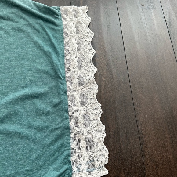 KINA blue/green flowy top in size small - Picture 3 of 5